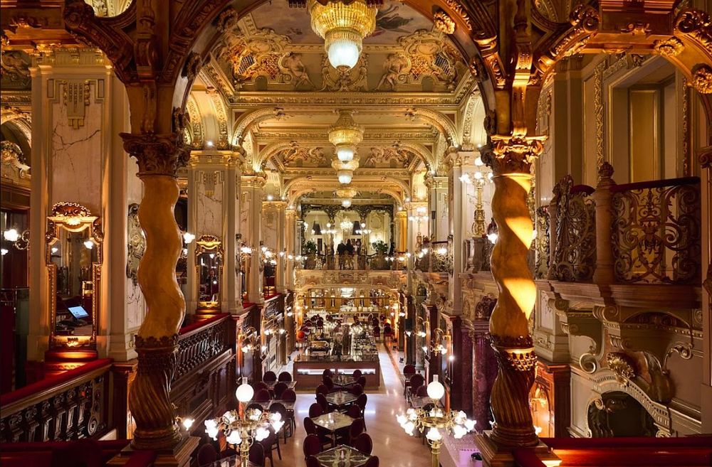 New Yourk Cafe Budapest, Hungary